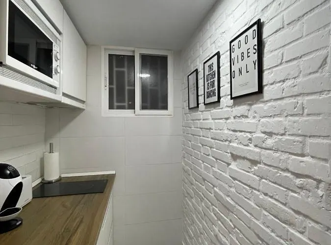 Turistico La Orilla Izquierda * Córdoba