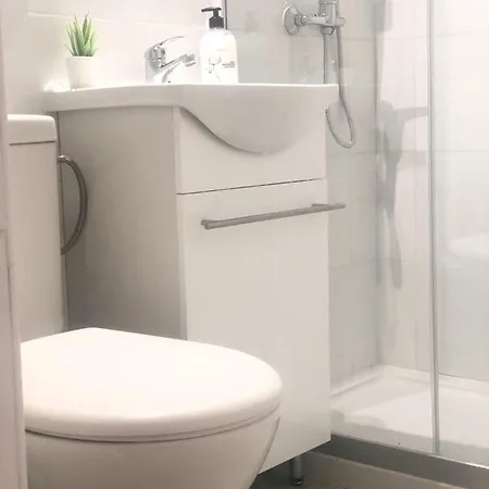 Turistico La Orilla Izquierda *