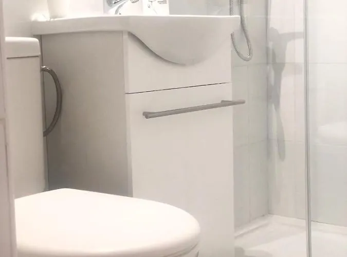 Turistico La Orilla Izquierda *